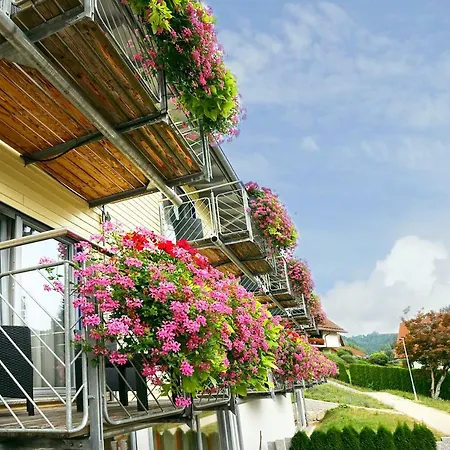 Hotel Waldblick-3