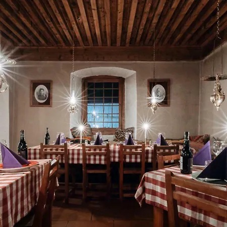Langley Hotel La Vieille Ferme-3