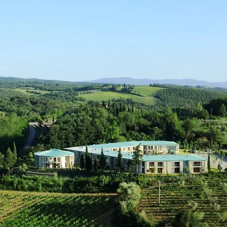 Chianti Village - Free Parking & Pool-2