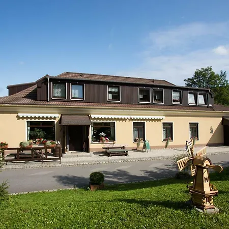 Gaststätte&Pension Waldquell-3