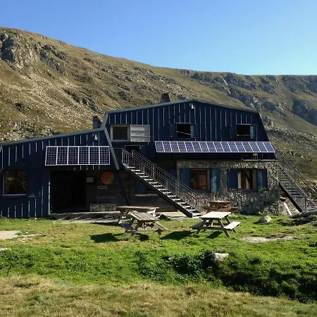 Refuge des étangs de Bassiès-3