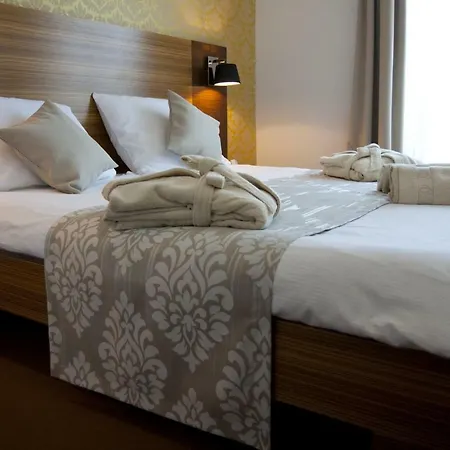 Hotel Gold Club-2