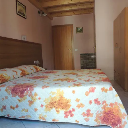 La Marina-3