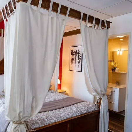 Hotel Henri IV-2