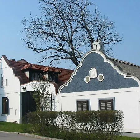 Pension Lang-3