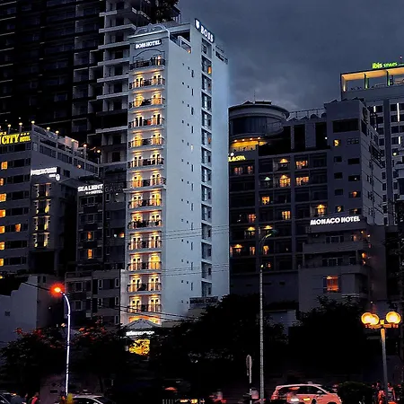 Boss Hotel-2