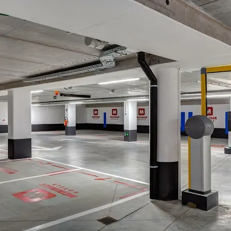 Meininger Hotel Bruxelles Gare Du Midi-2