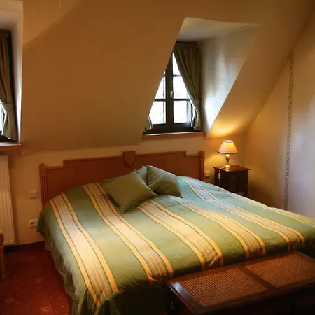 Hotel Burg Arras-3