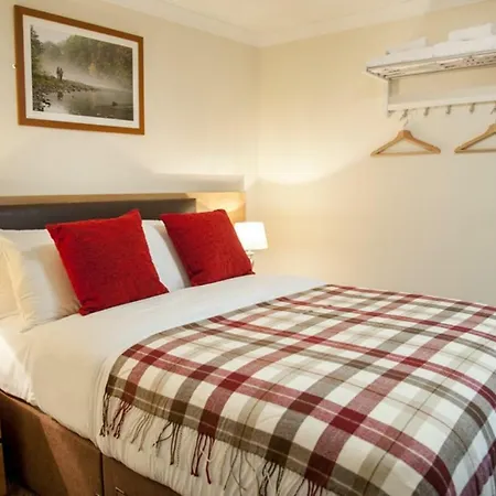 The Fir Tree Country Hotel-2