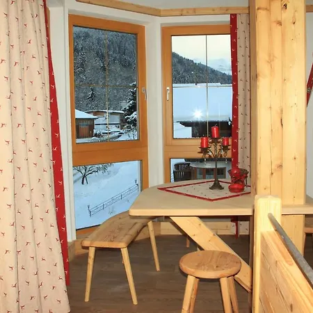 Hotel Schweizerhof-3