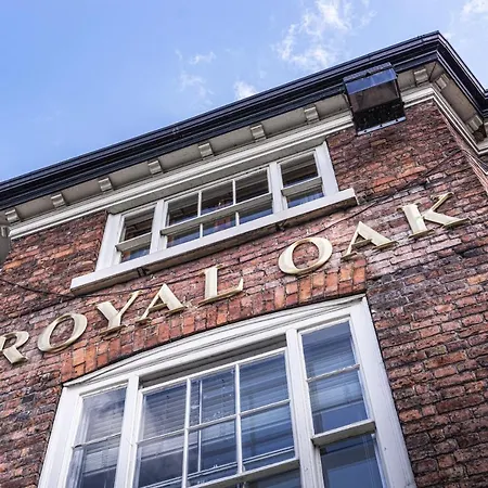 The Royal Oak Hotel, Welshpool - The Coaching Inn Group-3