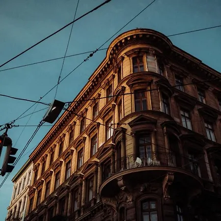 HENRI Hotel Wien Siebterbezirk-2