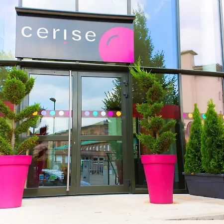 Cerise Strasbourg Appart Hotel-2