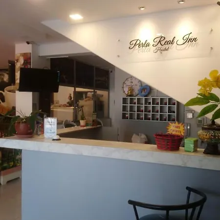 Hostal Perla Real Inn-3