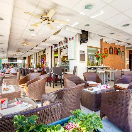 Hotel Harry'S-2