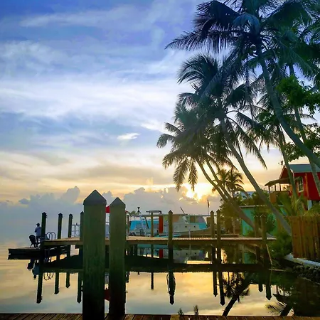Conch Key Fishing Lodge & Marina-2