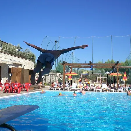 Villaggio Turistico Defensola-3
