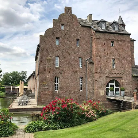 Burg Obbendorf-3
