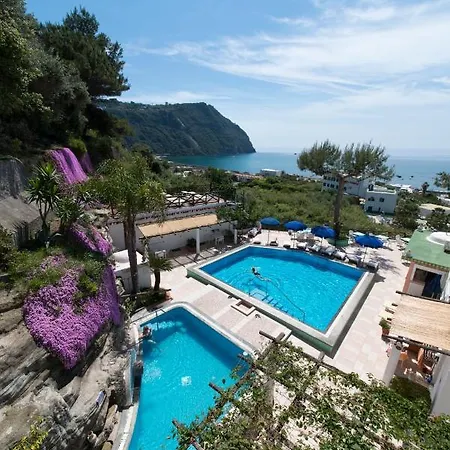 Hotel Villa Bianca-3