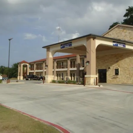 Executive Inn And Suites-2