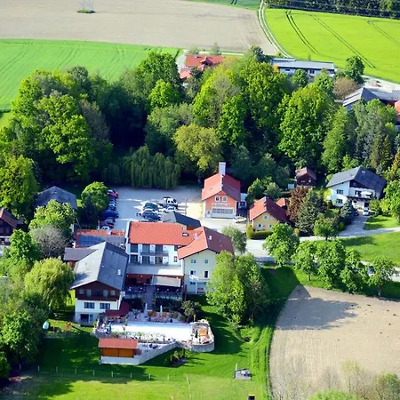 Hotel Gasthof-Strasser-3