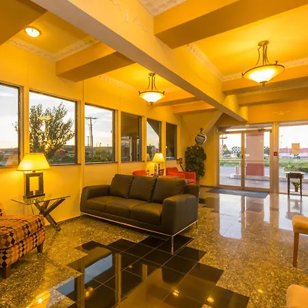 Howard Johnson By Wyndham Oklahoma City Okc Airport, Near Fairgrounds, I40- Free Full Hot Breakfast-3