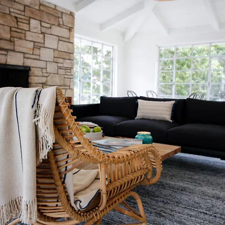 Le Petit Pali At Ocean Ave-3