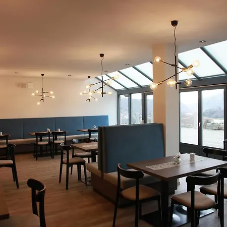 Landhotel Donaublick-2