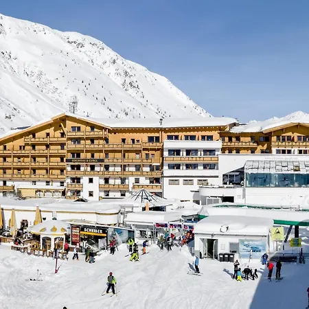 Hotel Edelweiss & Gurgl-3