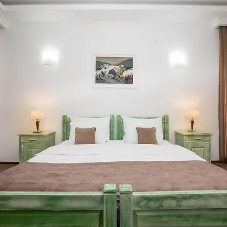 Hotel Trim-3