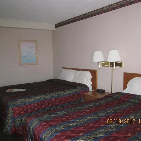 Howard Johnson By Wyndham Saint Joseph Benton Harbor-2