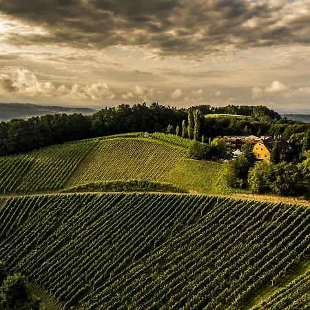 Weingartenhotel Harkamp Südsteiermark-2