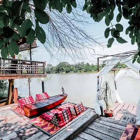 The Antique Riverside Resort-3