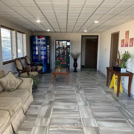Econo Inn-3