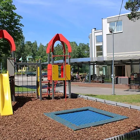 Pine Resort-2