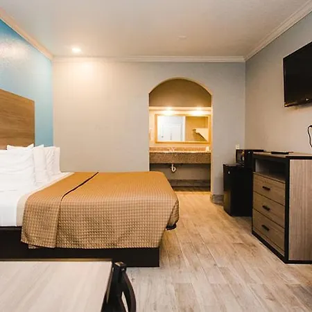 Executive Inn Bacliff-3