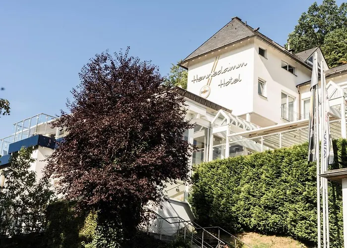 Hennedamm Hotel