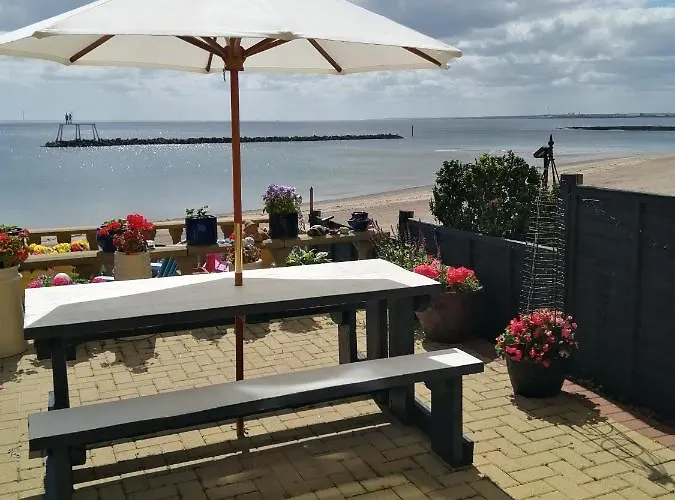 Captains Lodge