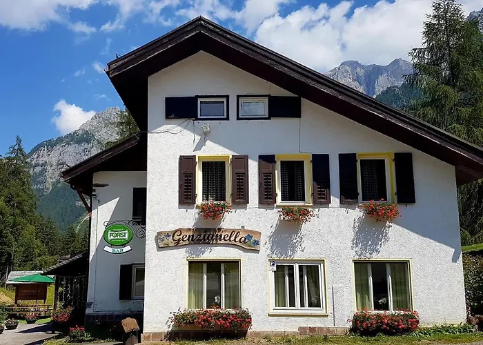 Hotel Ristorante Genzianella Madonna