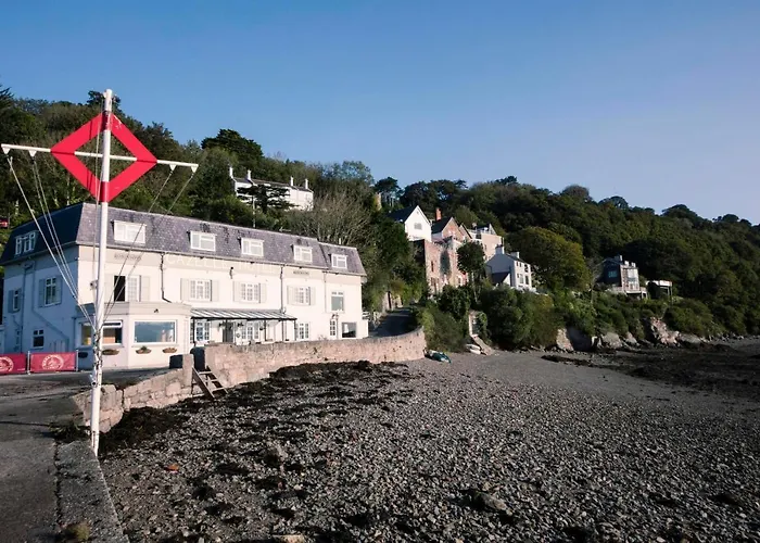 Gazelle Hotel Menai Bridge