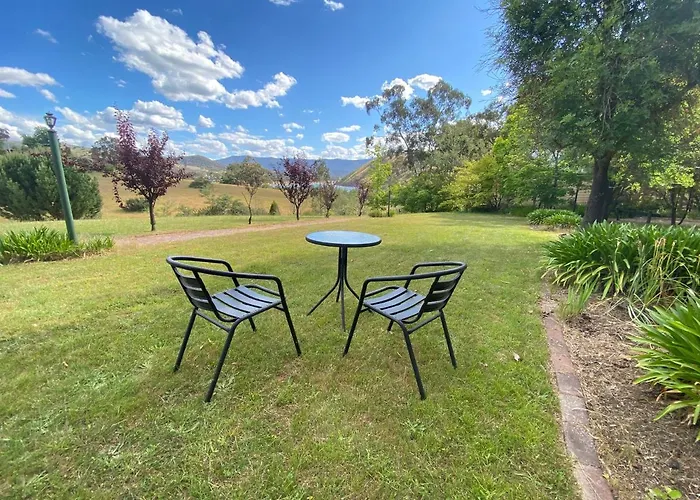 Willowlake Cottages