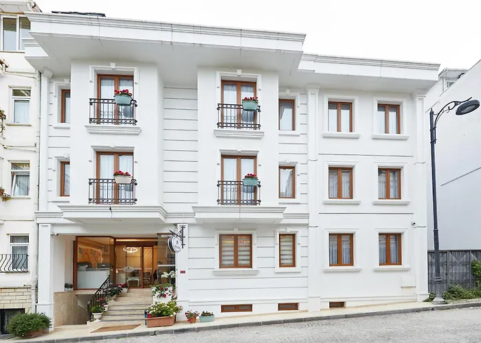 Albinas Hotel Old City