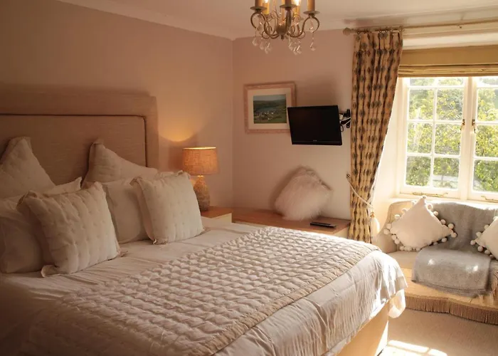 Court Barton Farm Bed & Breakfast Aveton Gifford
