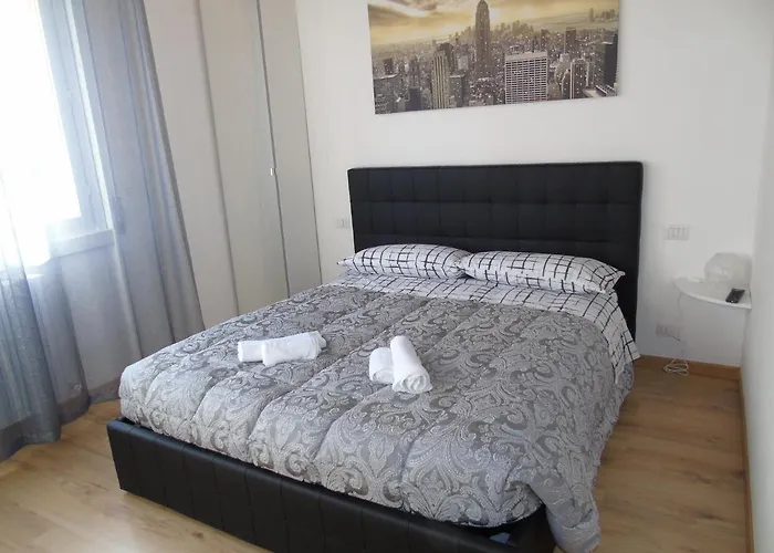 Hotel Casa Leonardo Airport Azzano San Paolo