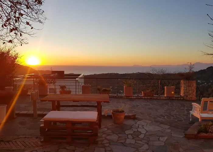 B&B&Home Restaurant Il giardino di Armida Ogliastro Cilento