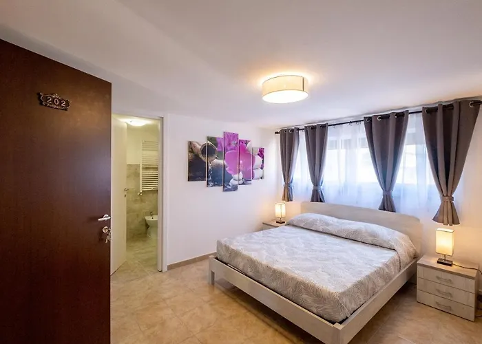 La casa di Lally
