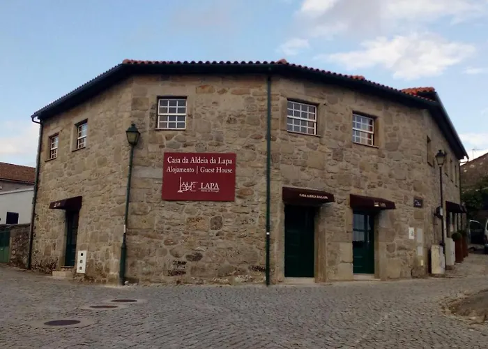 Casa Aldeia Da Lapa