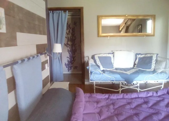 B&B La Ferme Aux Fleurs Montpeyroux 