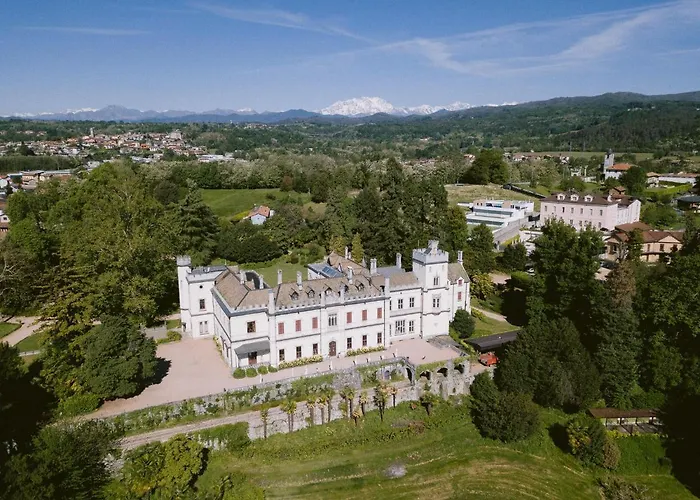 Hotel Castello Dal Pozzo Oleggio Castello