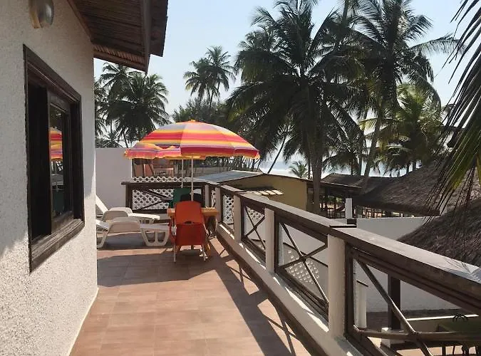Boblin la Mer hotel restaurant plage Grand-Bassam
